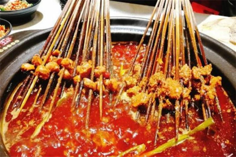 三介锅小郡肝串串香